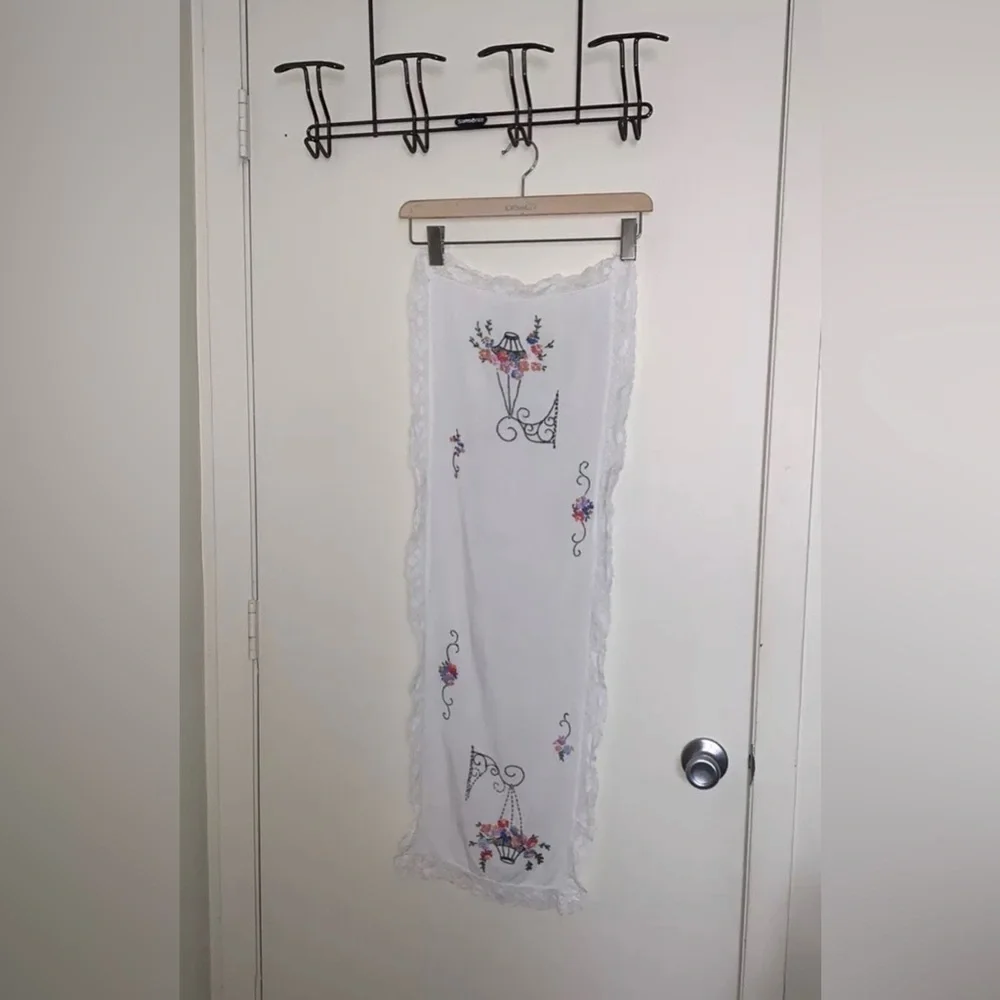 Handmade Embroidered Table Runner Needs Minor Repair 13 x 37